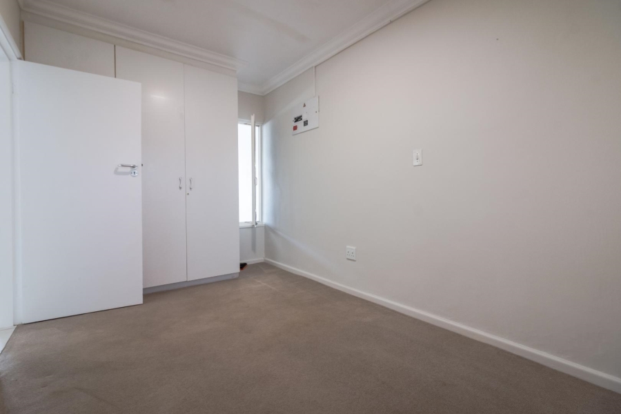 1 Bedroom Property for Sale in Three Anchor Bay Western Cape